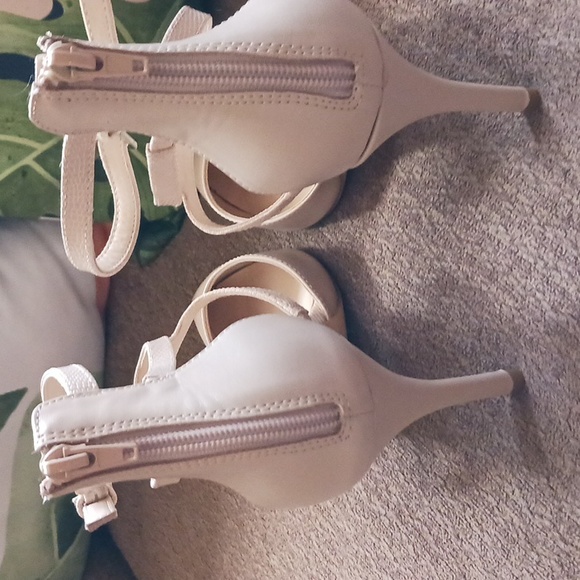 Bnwt Nine West heels - Picture 3 of 3